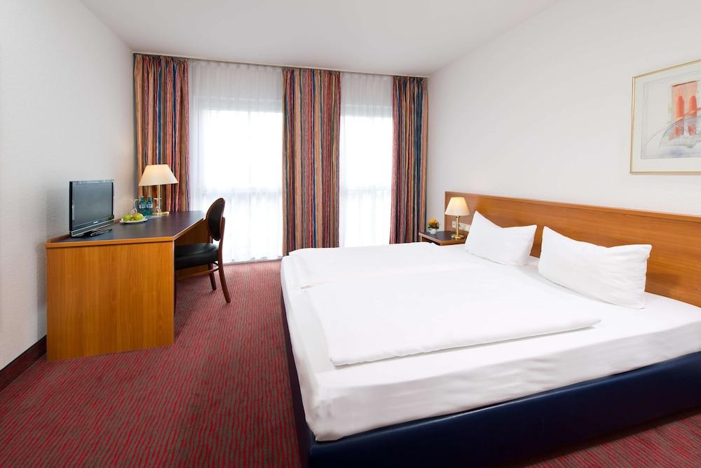 ACHAT Hotel Darmstadt Griesheim Extérieur photo