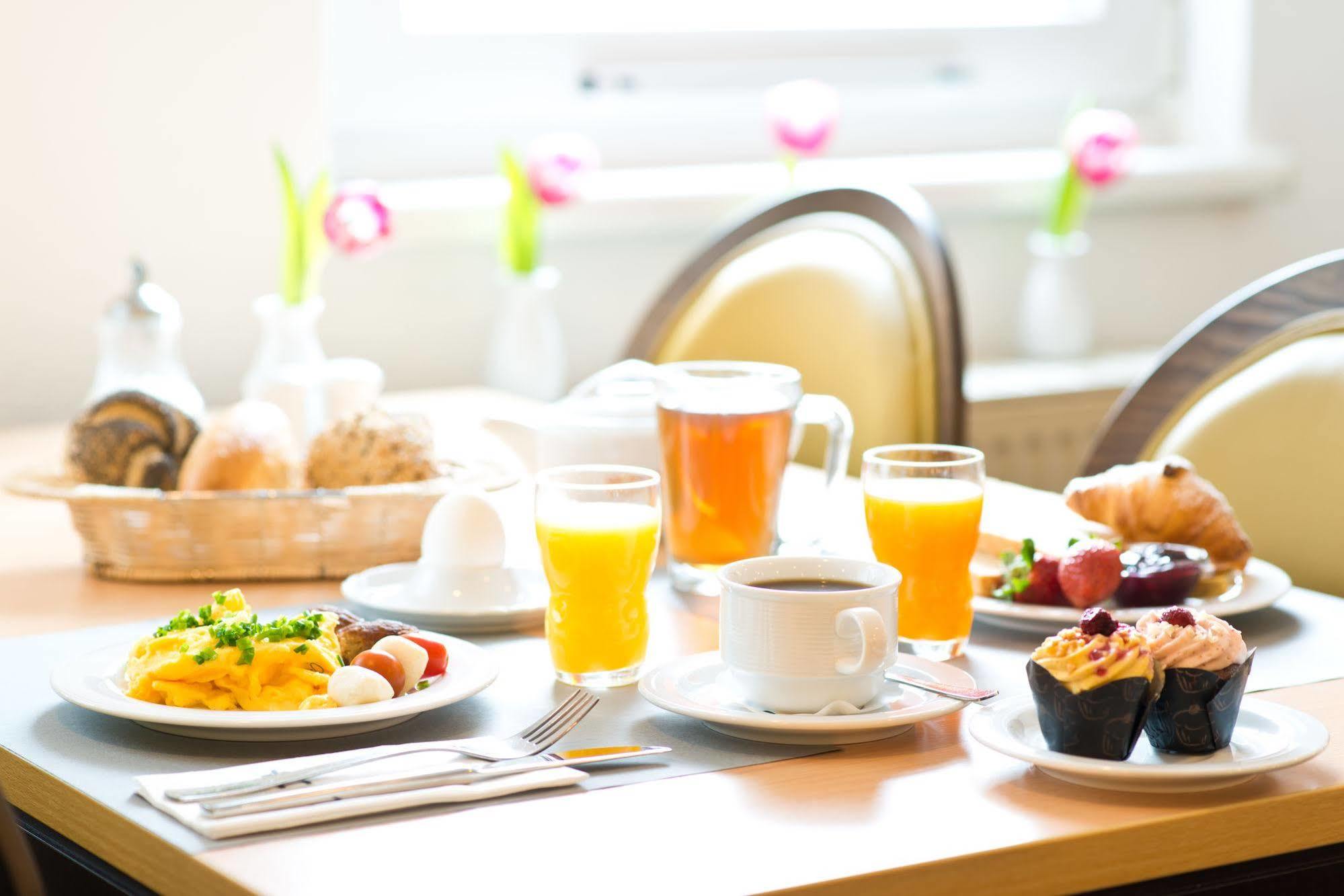 ACHAT Hotel Darmstadt Griesheim Extérieur photo